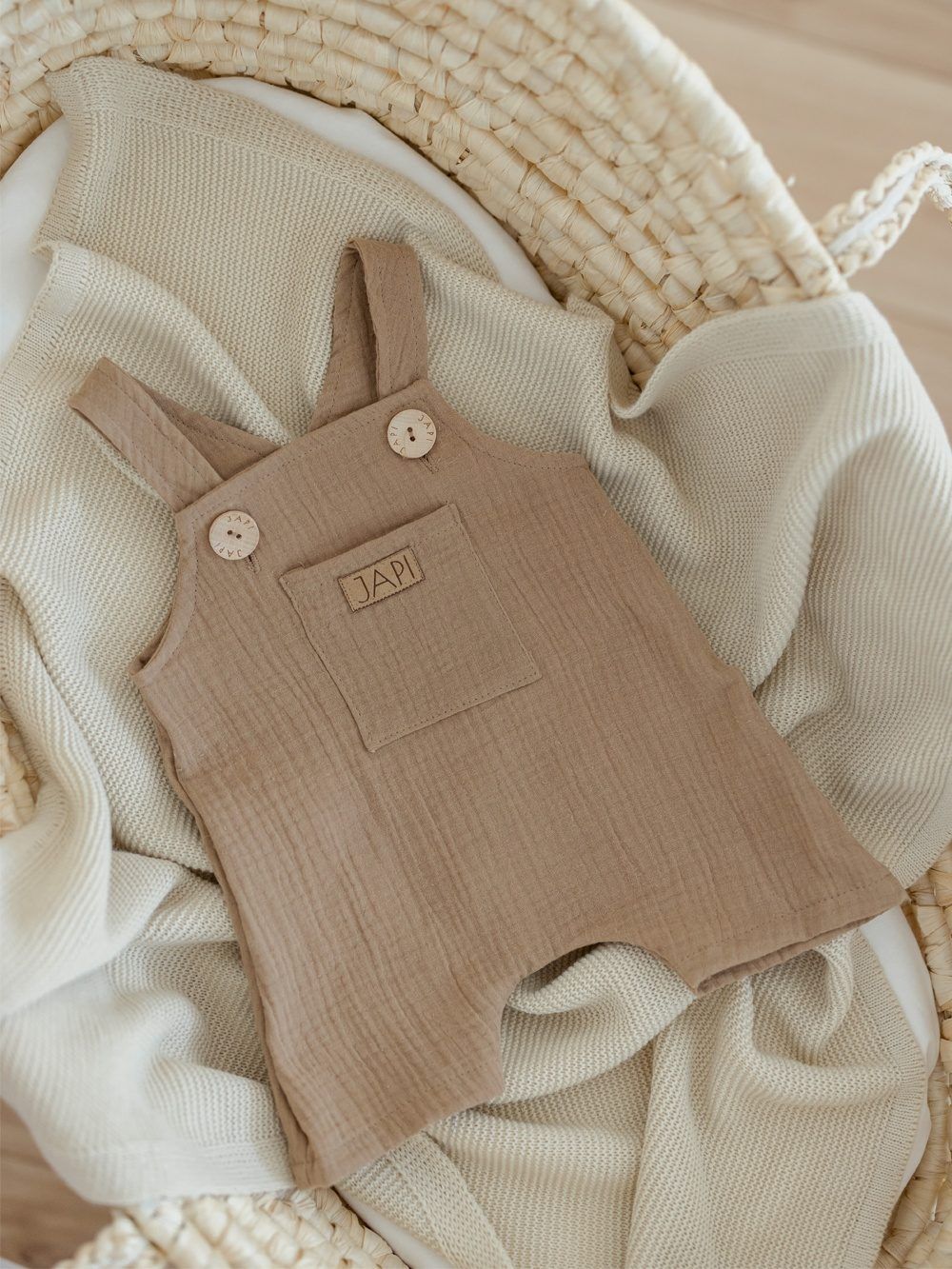 Kratke hlače s tregerima MOUNTAIN