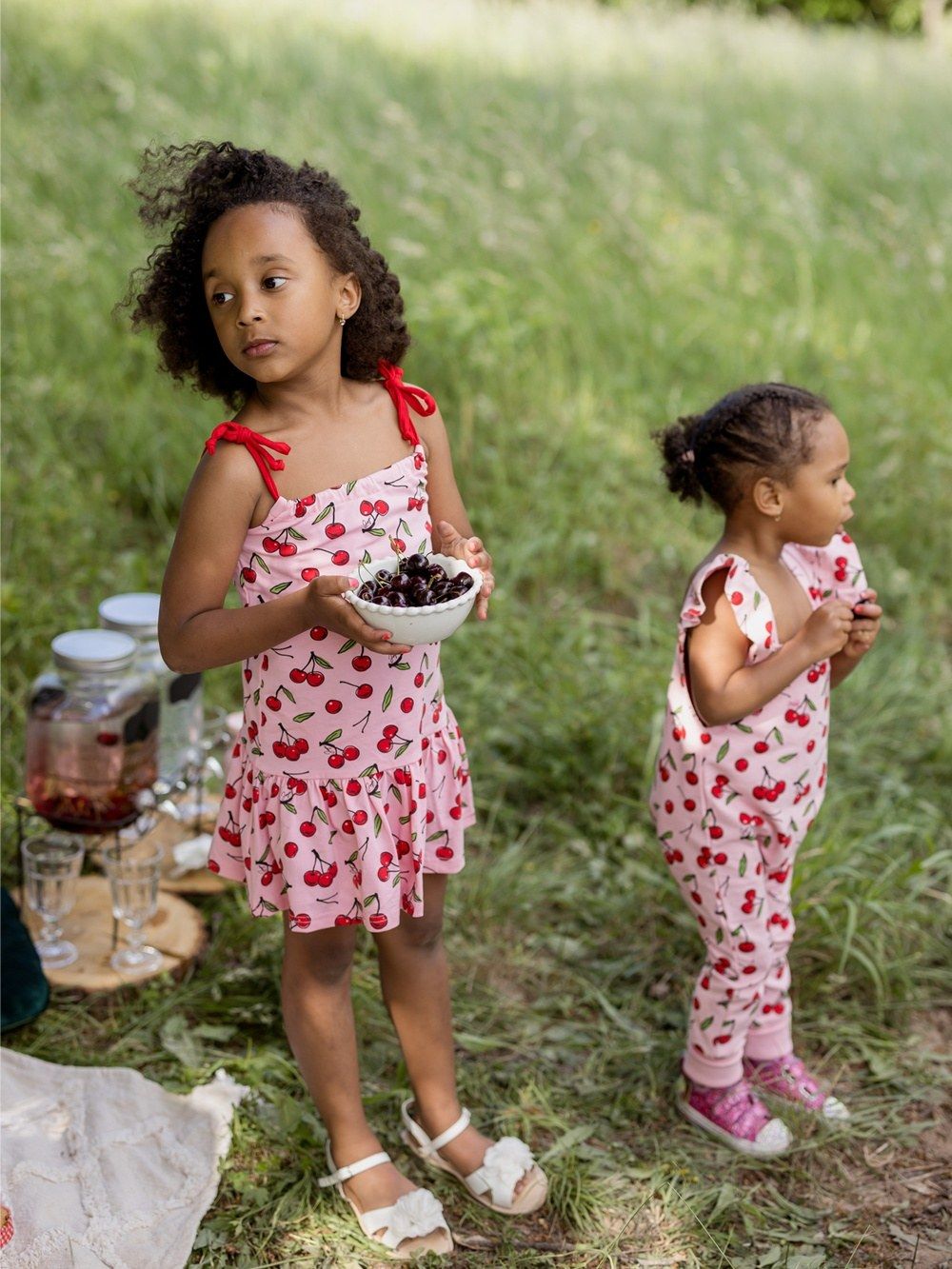 Šaty na ramienka CHERRY